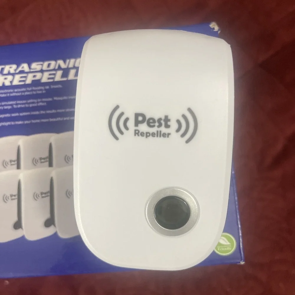 Ultrasonic Pest Repeller - 8 Pack - New One Plug One Room , Safe And Effective